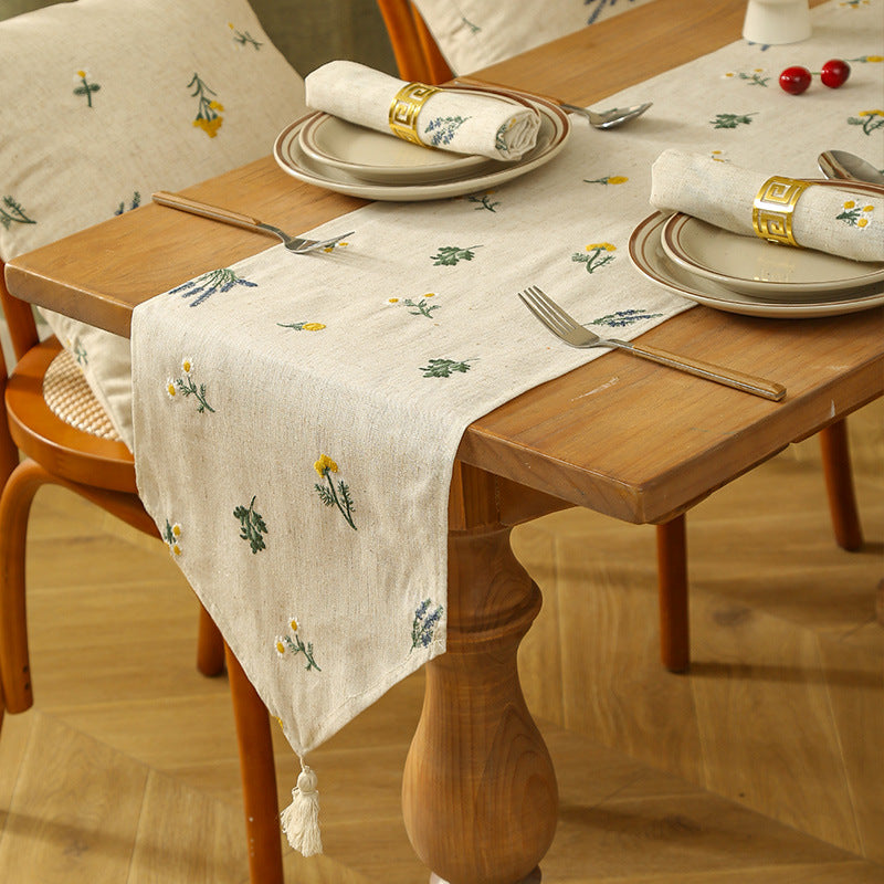 Linen Embroidery Table Runner Pastoral Style