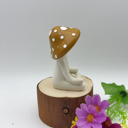 Cute Meditation Mushroom Resin Decor