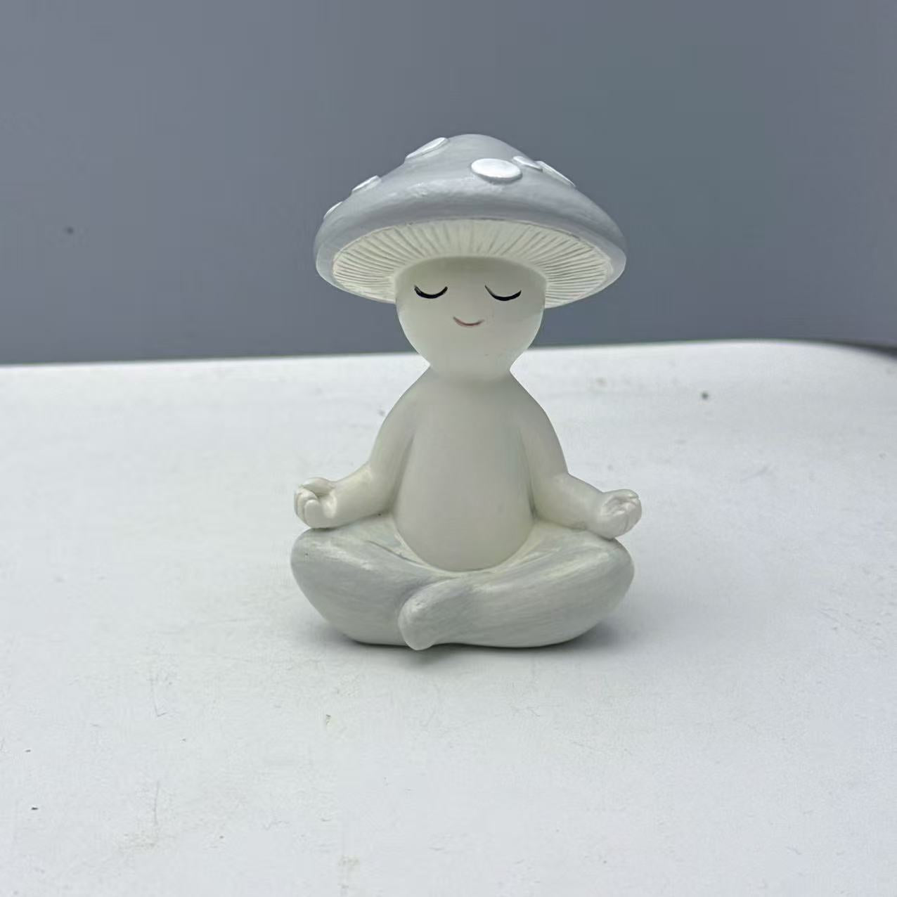 Cute Meditation Mushroom Resin Decor