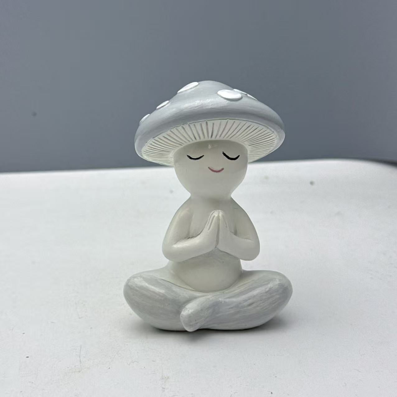 Cute Meditation Mushroom Resin Decor