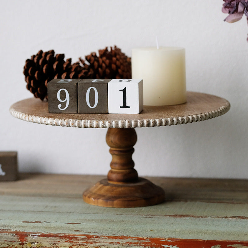 Wooden cake stand